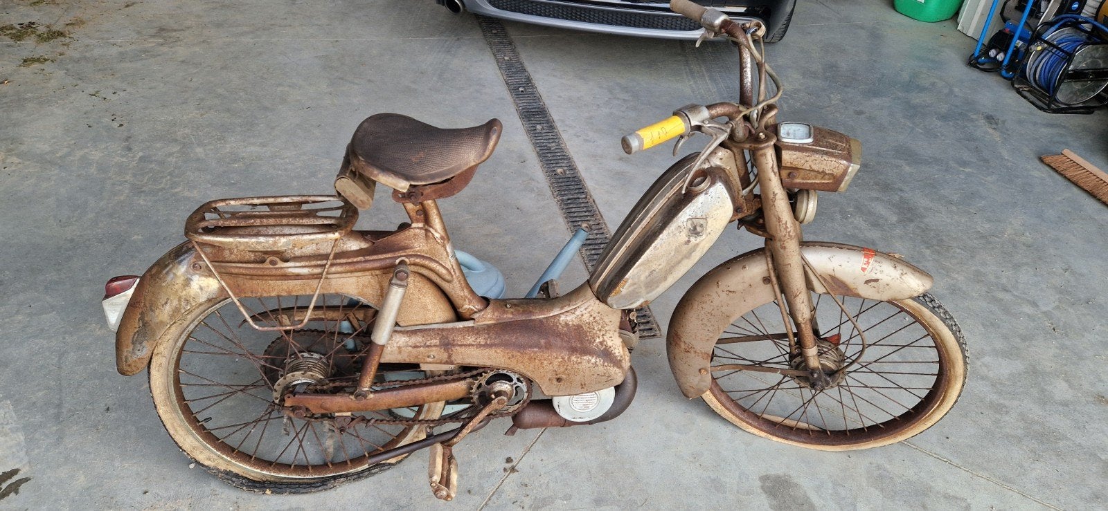 Peugeot bb1 50cc, Fietsen en Brommers, Brommers | Puch, Ophalen
