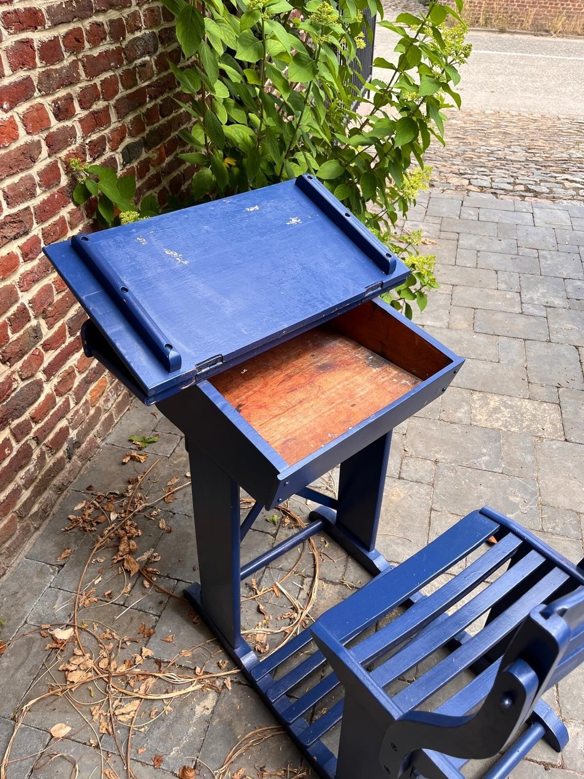 Bureau écolier 1 place, Enlèvement
