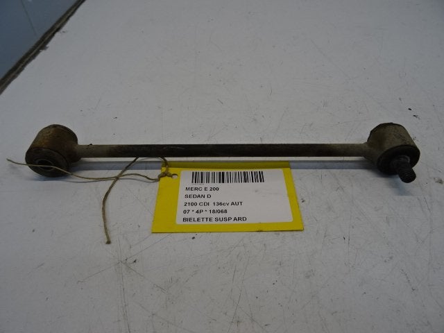 BIELLETTE DE BARRE STABILISATRICE ARRIERE DROIT E (W211), Autos : Pièces & Accessoires, Mercedes-Benz, Utilisé, Dialog.mb@mercedes-benz.com