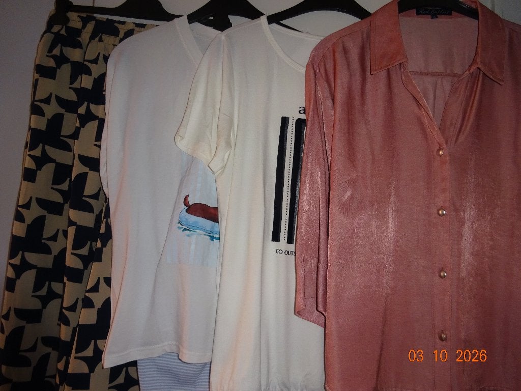 PAKKETJE LARGE NIEUWSTAAT KLEDING, Ophalen of Verzenden
