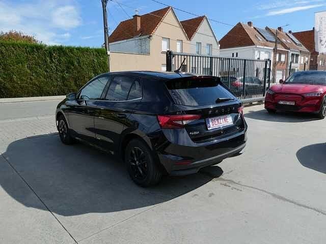 SKODA Fabia 1.0 TSi 115pk Automaat Business Luxe (76709), Auto's, Automaat, Euro 6, Zwart, Bedrijf