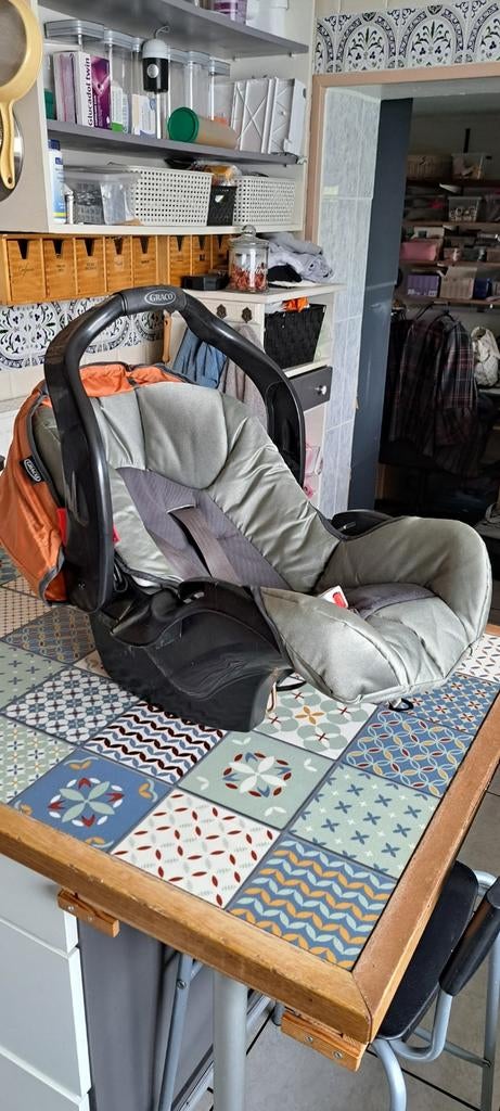 Maxi cosi très bonne état.  sur Leval trahegnies  7134., Kinderen en Baby's, Overige Kinderen en Baby's, Ophalen