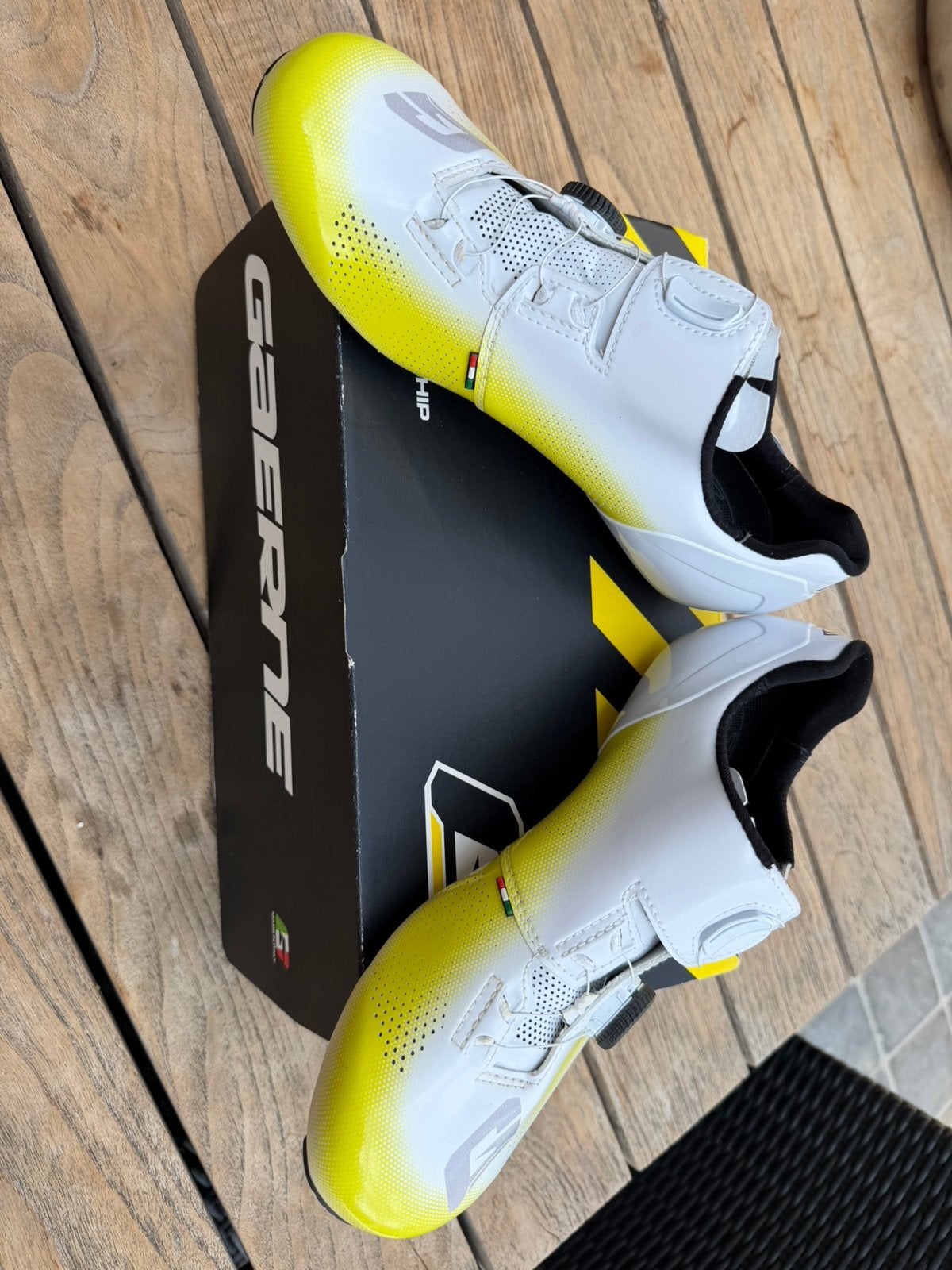 Nieuwe gearne race schoenen 42,5, Enlèvement ou Envoi, Neuf, Chaussures