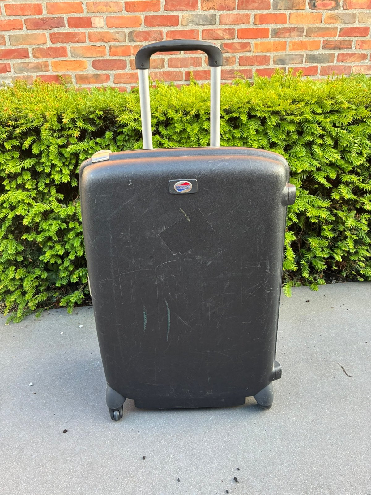 Stevige reiskoffer van American Tourister, Gebruikt, Hard kunststof, 45 tot 55 cm, 70 cm of meer