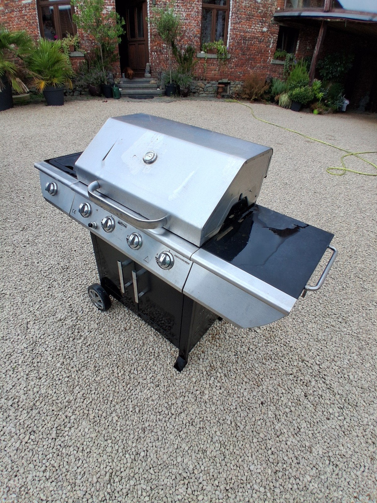 Barbecue, plancha, grill, koken op gas, Ophalen