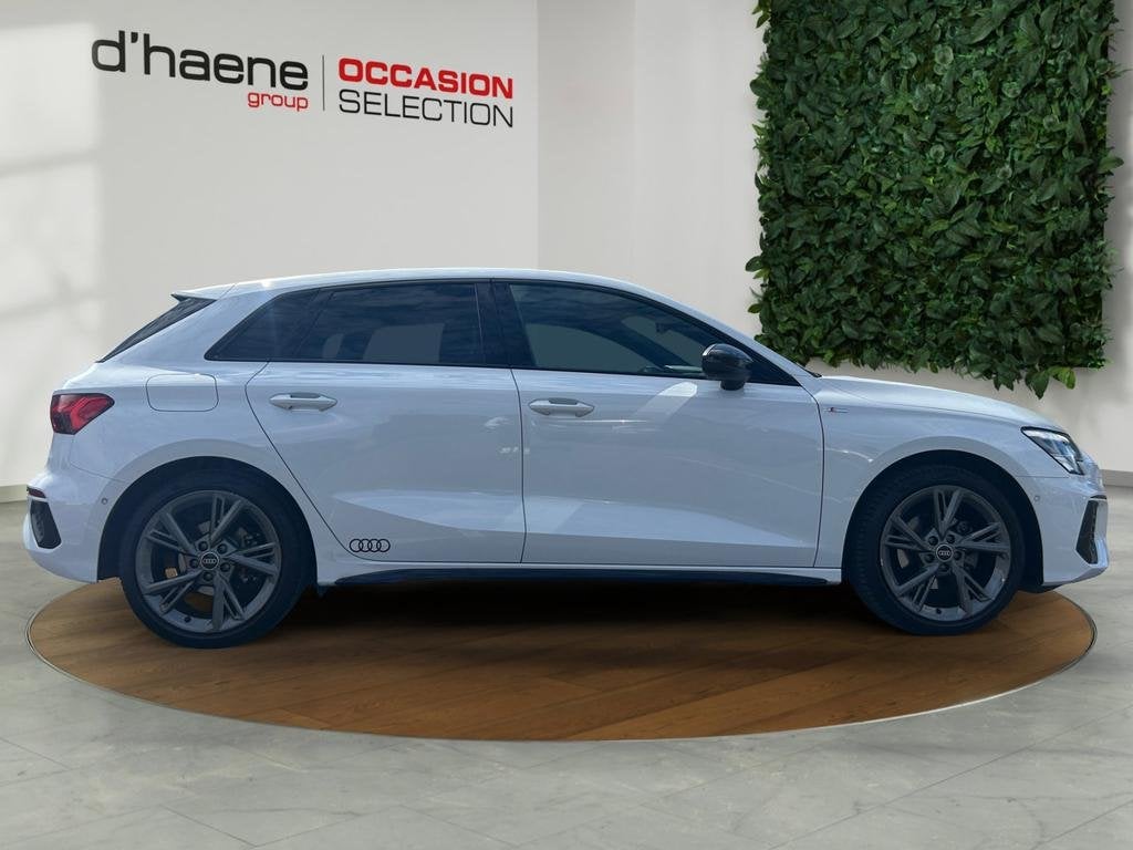 Audi A3 Sportback A3 Sportback 35 TFSI Sport Edition S troni, Auto's, Audi, Automaat, https://public.car-pass.be/vhr/41381ca5-4564-4d45-8c0f-7d81d4400781