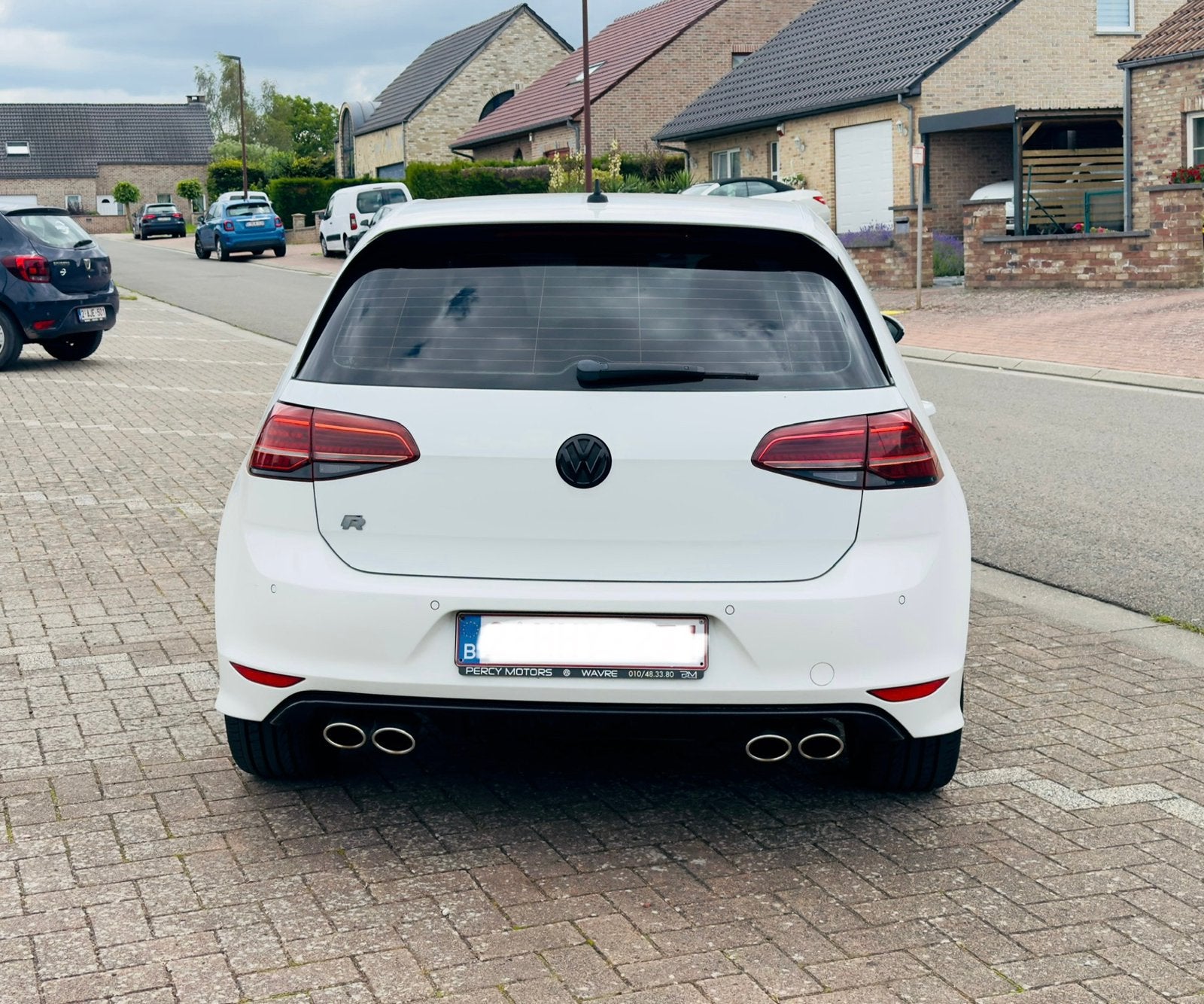 Volkswagen golf Full R 2014, Auto's, Volkswagen, Particulier, Golf, Achteruitrijcamera, Diesel, Euro 5, Berline, Leder, Ophalen