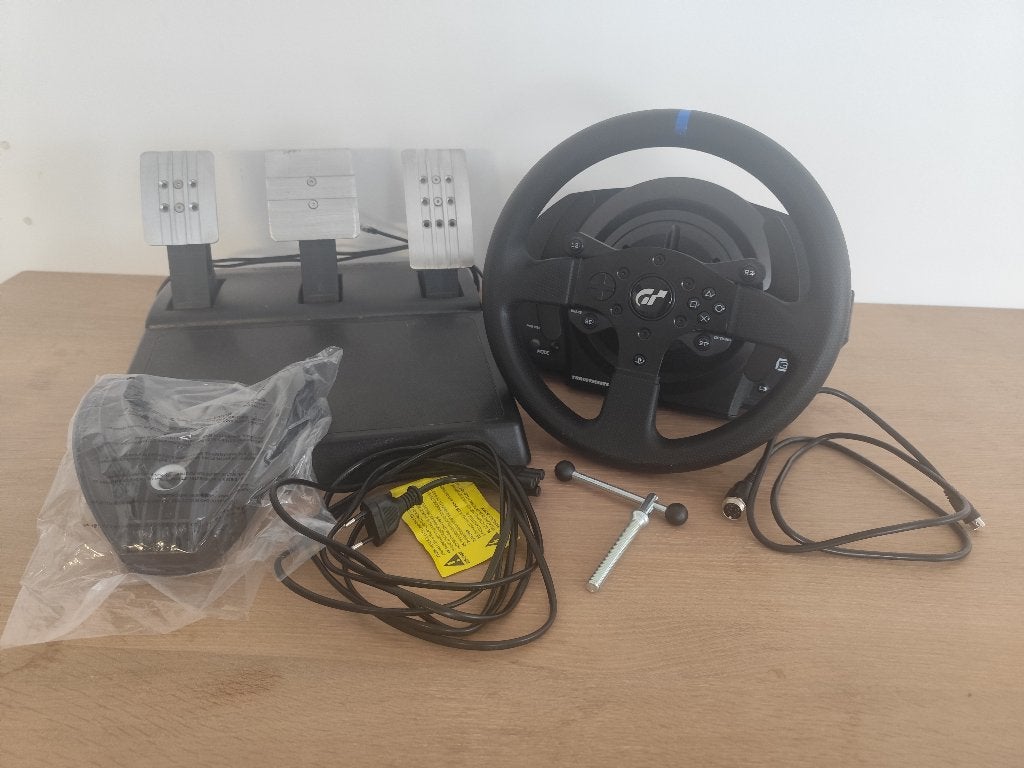 Volant Thrustmaster T300RS GT Édition, Consoles de jeu & Jeux vidéo, Volant de course, Comme neuf, Enlèvement, Thrustmaster