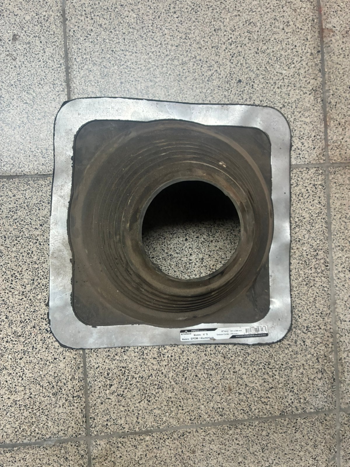 EPDM dakdoorvoer met rubber manchet, Doe-het-zelf en Bouw, Overige materialen, Zwart, Overige typen, Ophalen of Verzenden