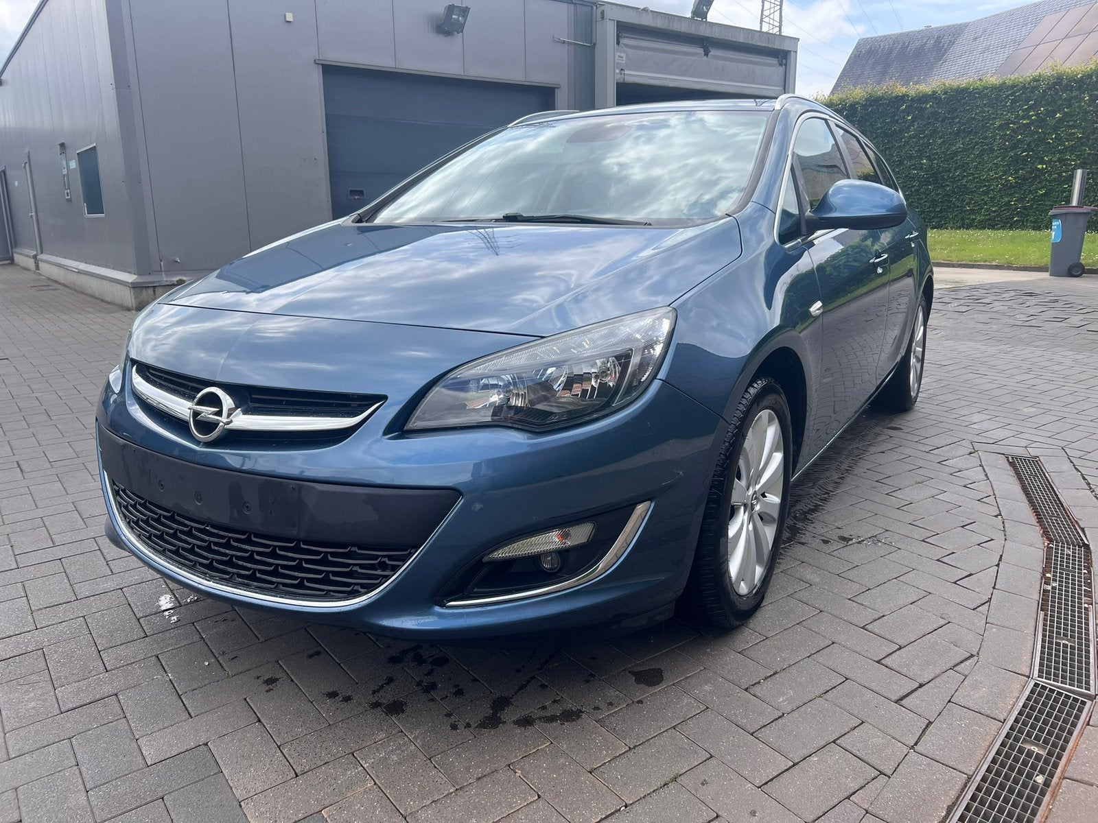 Opel Astra 2015 benzine 87000km, Auto's, Euro 6, Blauw, Leder en Stof, Bedrijf