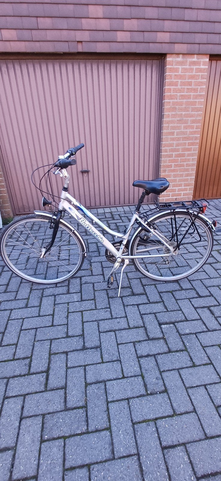 Damesfiets, Fietsen en Brommers, Ophalen