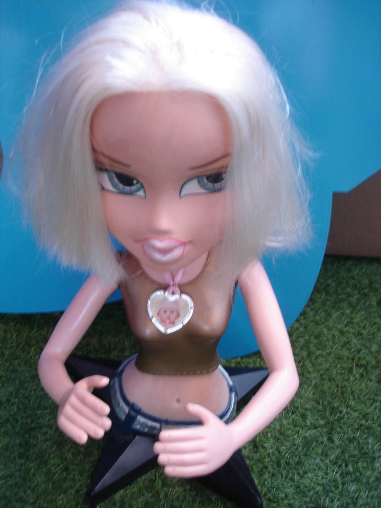 Bratz Chloe Blonde Vintage Styling Torso jaar 2002, Enlèvement, Utilisé, Poupée, Réaliste ou Reborn