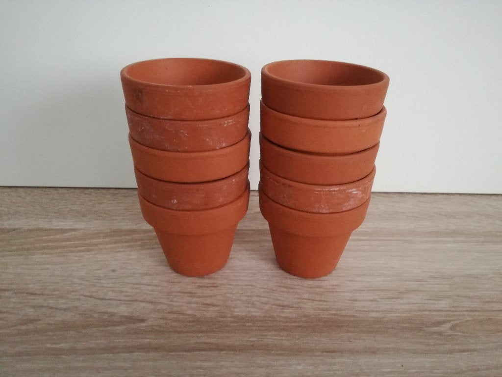 10 x Terracotta Bloempotjes 6cm, Tuin en Terras, Ophalen, Rond, Zo goed als nieuw, Binnen