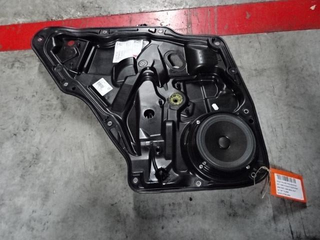 MECANISME VITRE ARRIÈRE GAUCHE Tiguan (5N1 / 2), Volkswagen, Mevr. I. Hauben, Utilisé, Rue de l'Espoir 34 34
4030  GRIVEGNÉE, BE
