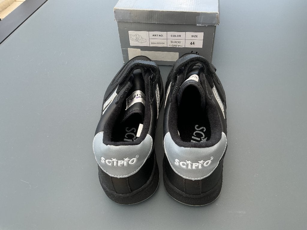 Zwarte  heren sportschoenen maat 44, Kleding | Heren, Schoenen, Ophalen, Nieuw, Scipio, Sportschoenen