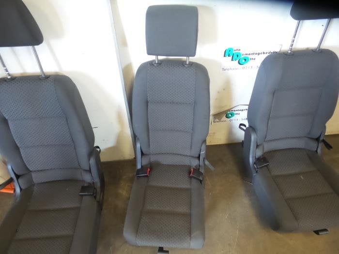 Stoel achter van een Volkswagen Touran (Touran 03-), Auto-onderdelen, Gebruikt, -, Volkswagen, -