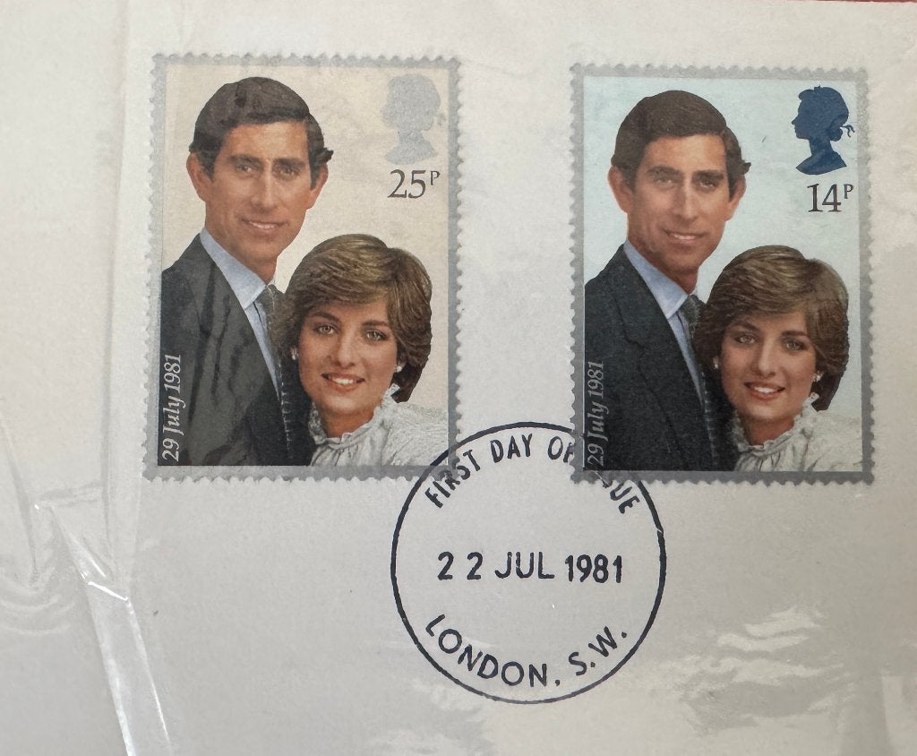 Marriage Charles & Diana Timbres Commémoratifs, Collections, Collections Autre, Enlèvement ou Envoi, Comme neuf