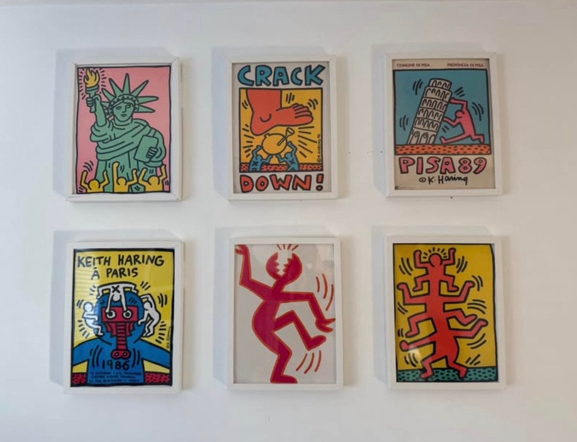 Fotokaders Keith Haring, Ophalen