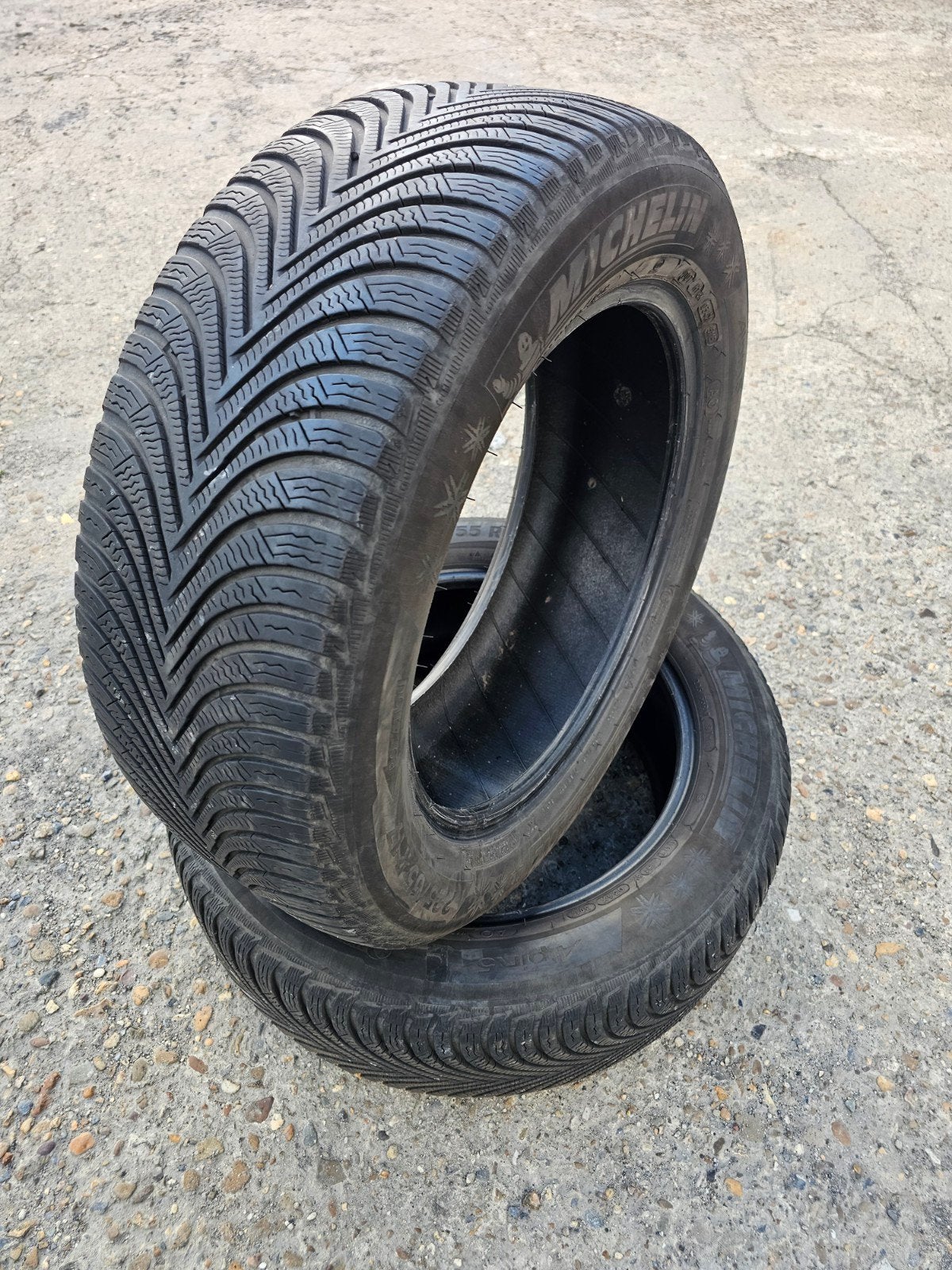 225/55r17 97H michelin pneu hiver, Autos : Pièces & Accessoires, Pneus & Jantes, Enlèvement, Pneus hiver, Pneu(s)