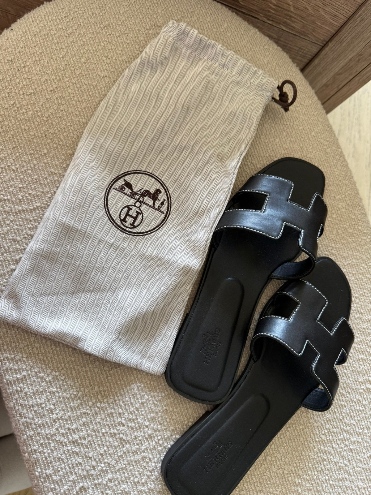 Claquettes hermes, Kleding | Dames, Schoenen, Verzenden, Nieuw, Zwart