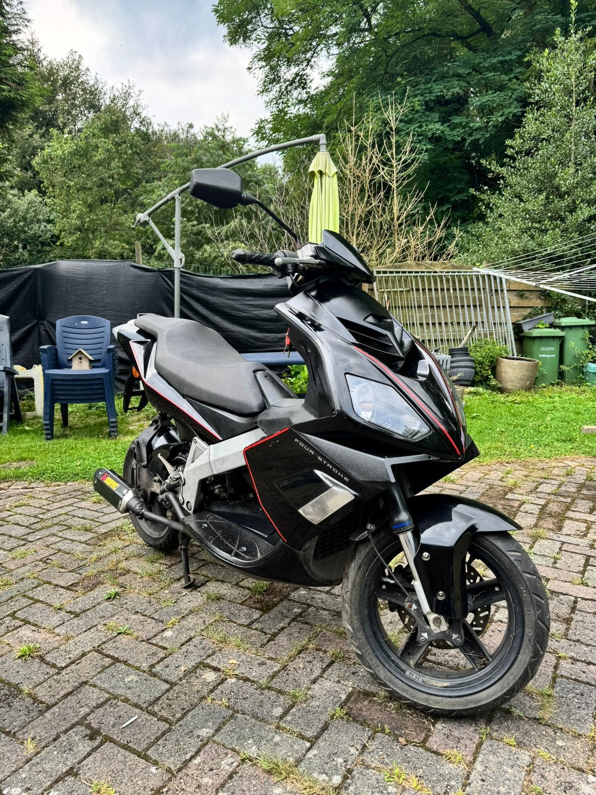 Derbi gp1 125 cc uniek, Fietsen en Brommers, Brommers | Derbi, Ophalen, Zo goed als nieuw