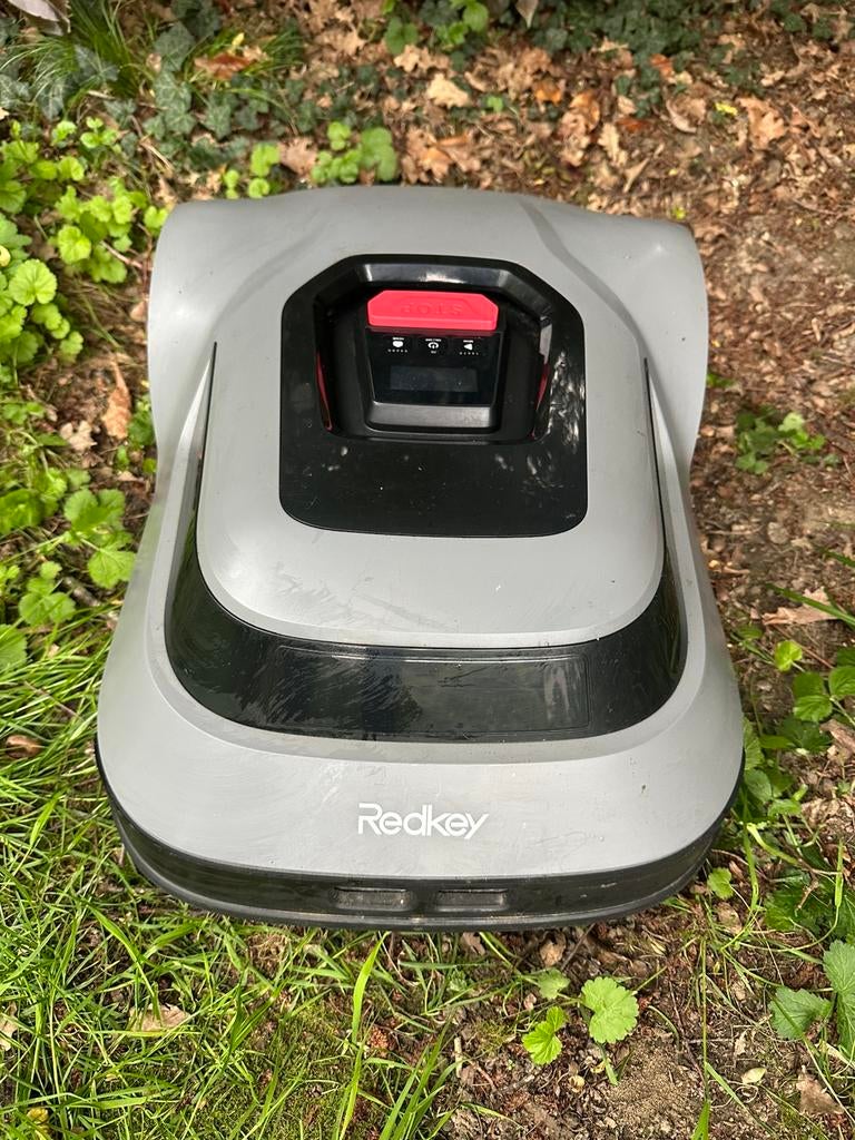 Tondeuse robot Redkey MGC500, Jardin & Terrasse, Tondeuses robotisées, Utilisé, 20 à 25 cm, Enlèvement