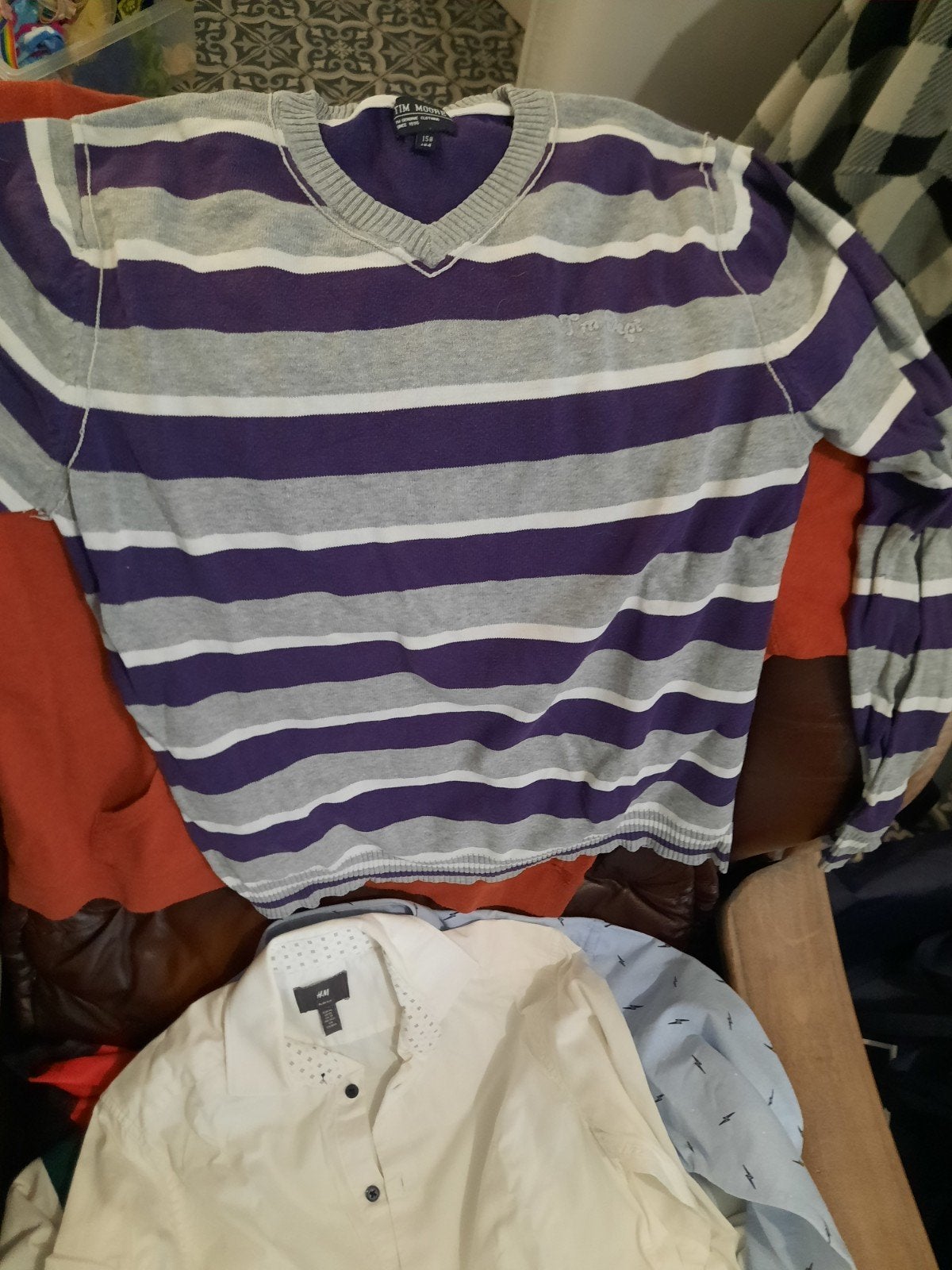 Jongenskleren lot , 2 truien een short + tshirt, 11 a 13 j, Kleding | Dames, Ophalen of Verzenden