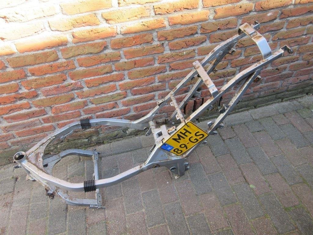 Kawasaki GPZ600 frame kenteken GPZ 600 oldtimer kwart tarief, Motos, Enlèvement ou Envoi, Utilisé