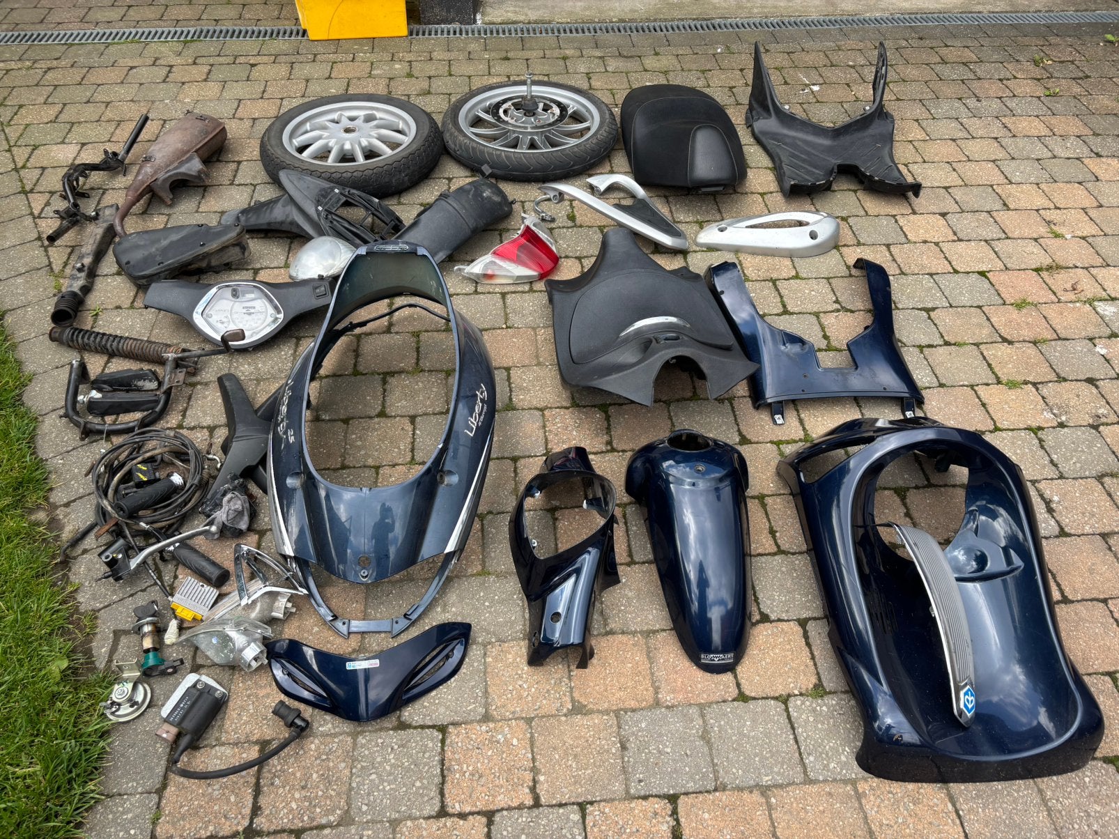 pièces Piaggio Liberty 4T, Enlèvement