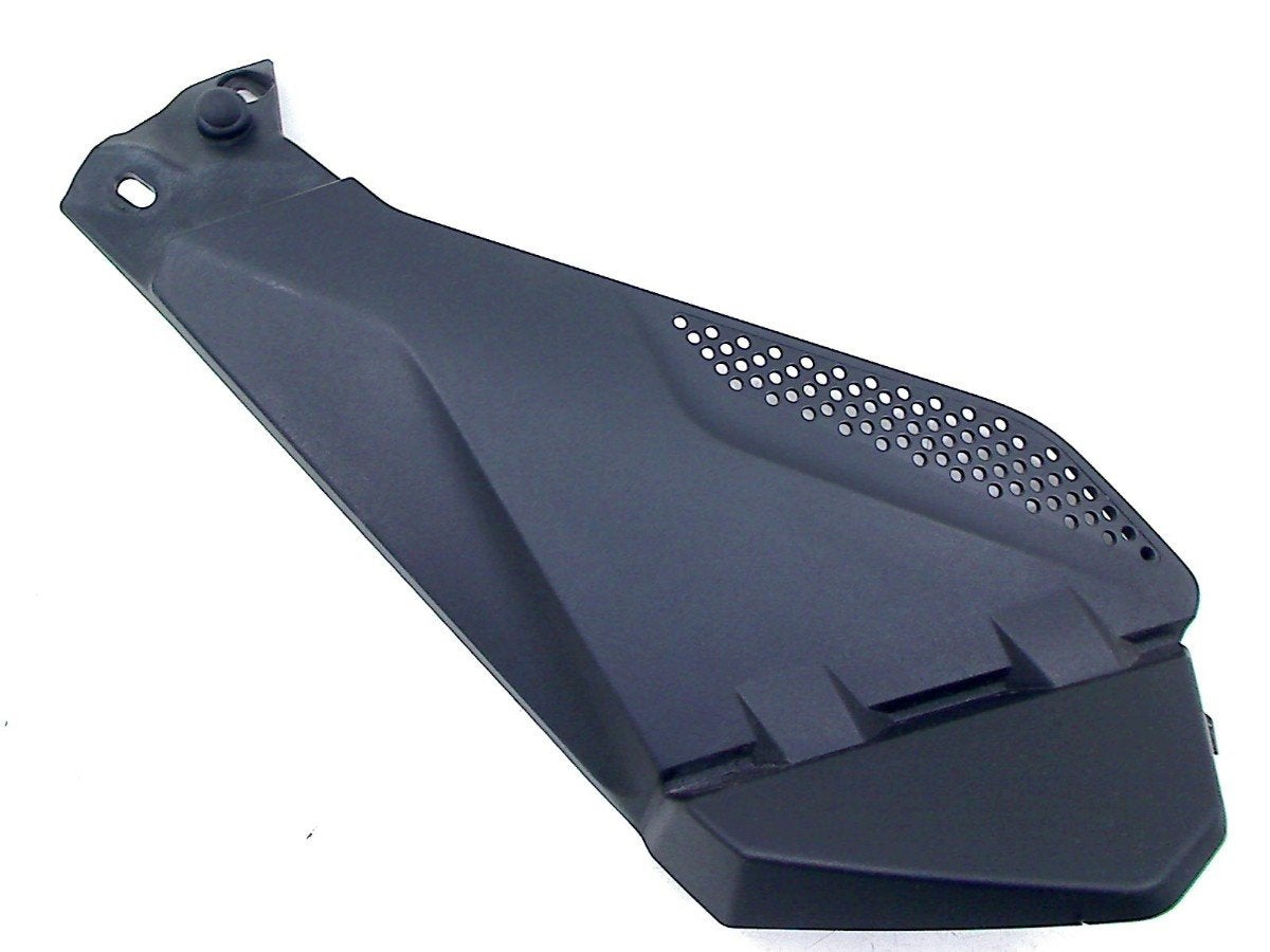 TANK COVER RECHTS BMW R 1200 GS 2013-2016 (R1200GS LC K50), Dhr. S. di Majo, Gebruikt, Info@cama-motorparts.nl, P.J. Troelstraweg 8 8
3144 CX  MAASSLUIS, NL