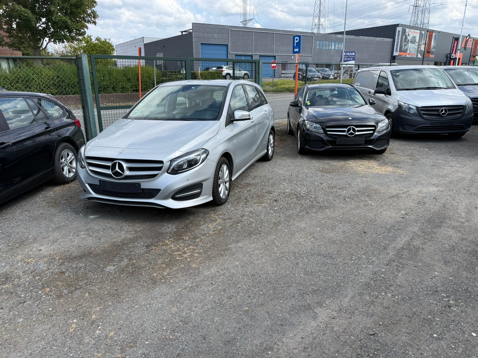 Mercedes c 200d plus mercedes b200d tesamen voor twee 11500€, Auto's, Mercedes-Benz, Euro 6, Bedrijf, Te koop, BTW verrekenbaar