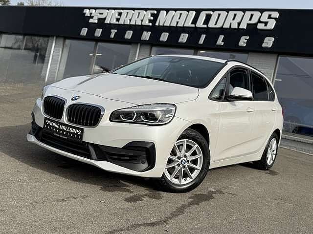 BMW 218 Active Tourer / NAV / PANO / LED / BLUETOOTH, Auto's, BMW, Emergency brake assist, Monovolume, Euro 6, 2 Reeks Active Tourer