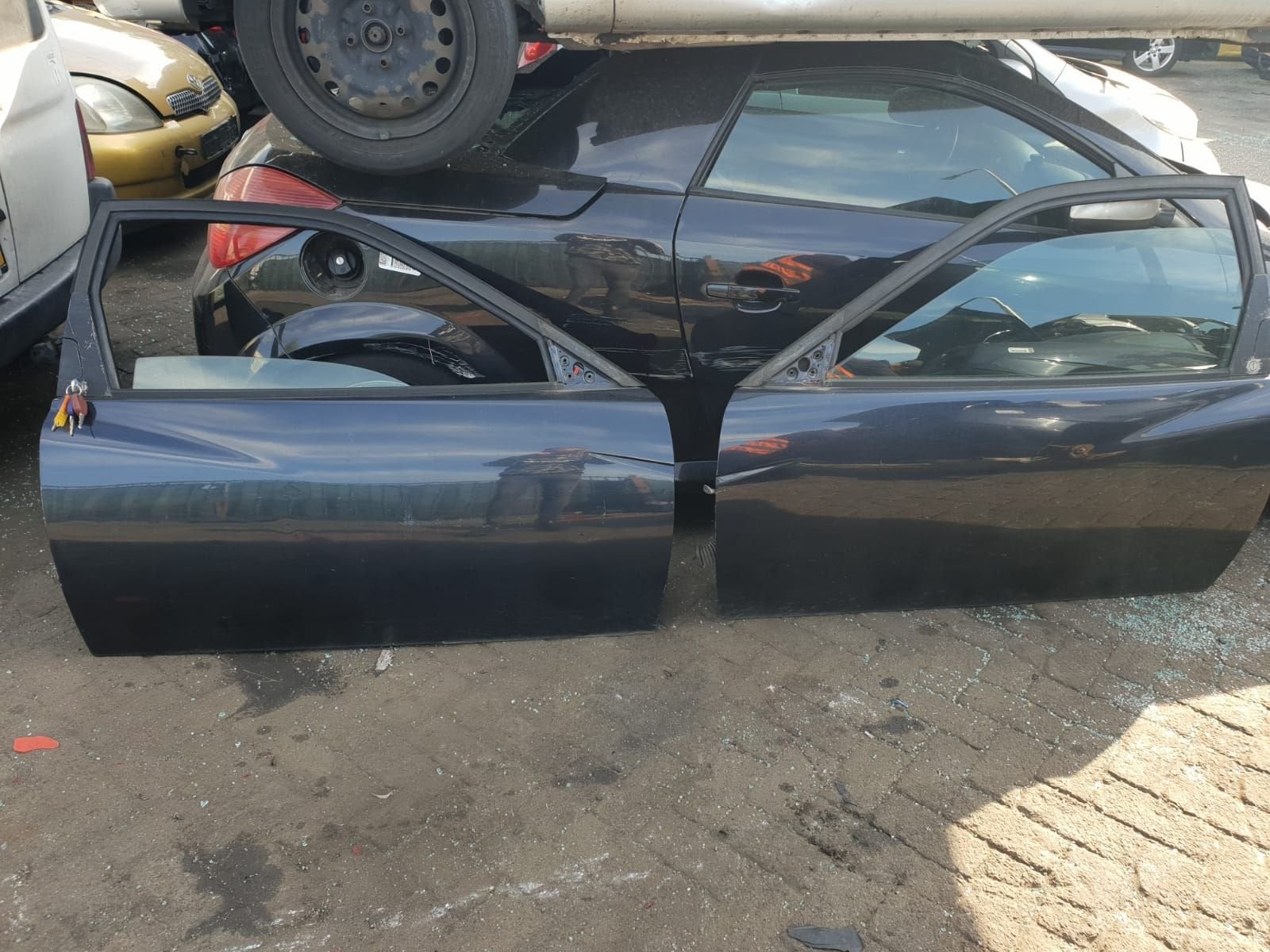 FIAT COUPE PORTIEREN LINKS +,RECHTS BJ 93 TOT 2000, Autos : Pièces & Accessoires, -, Utilisé, Porte, Fiat