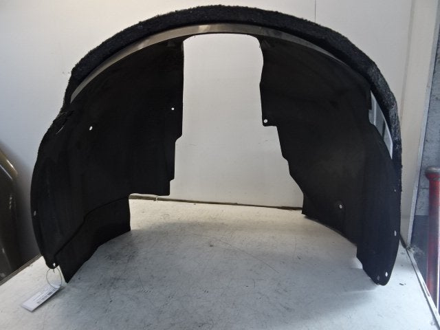 PARE BOUE AVANT GAUCHE Ford Mondeo V (01-2014/04-2015), Utilisé, Avant, Ford, Garde-boue
