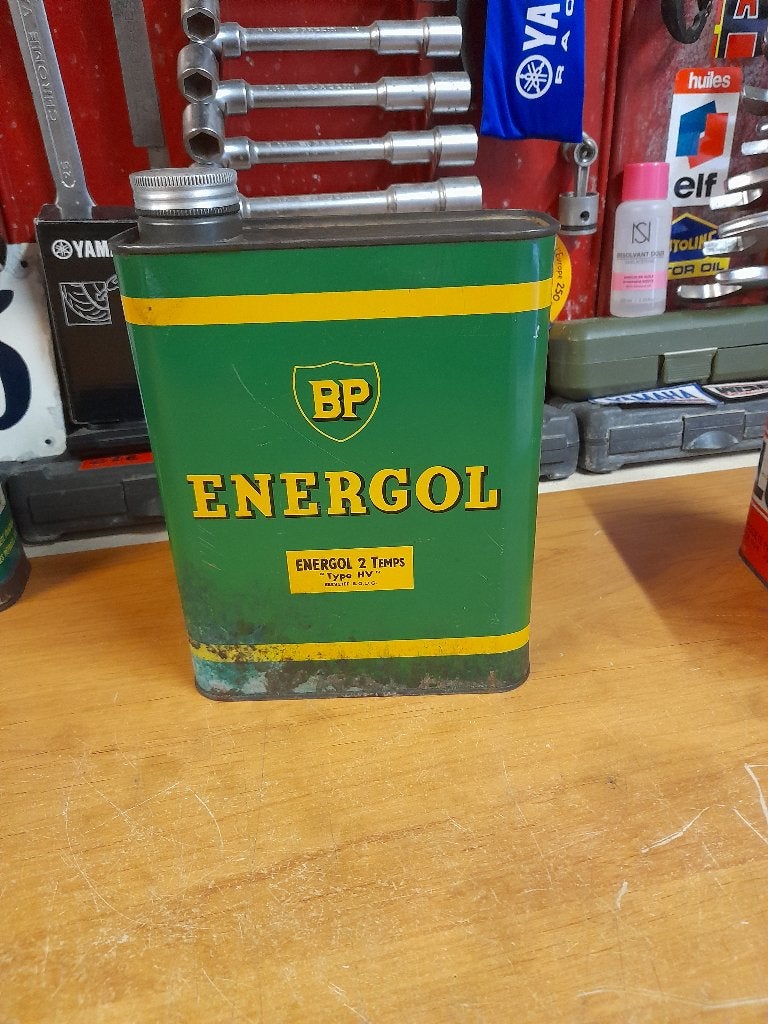 ancien bidon huile vide bp energol 2 temps type hv 2t, Collections, Enlèvement ou Envoi, Utilisé, Autres types