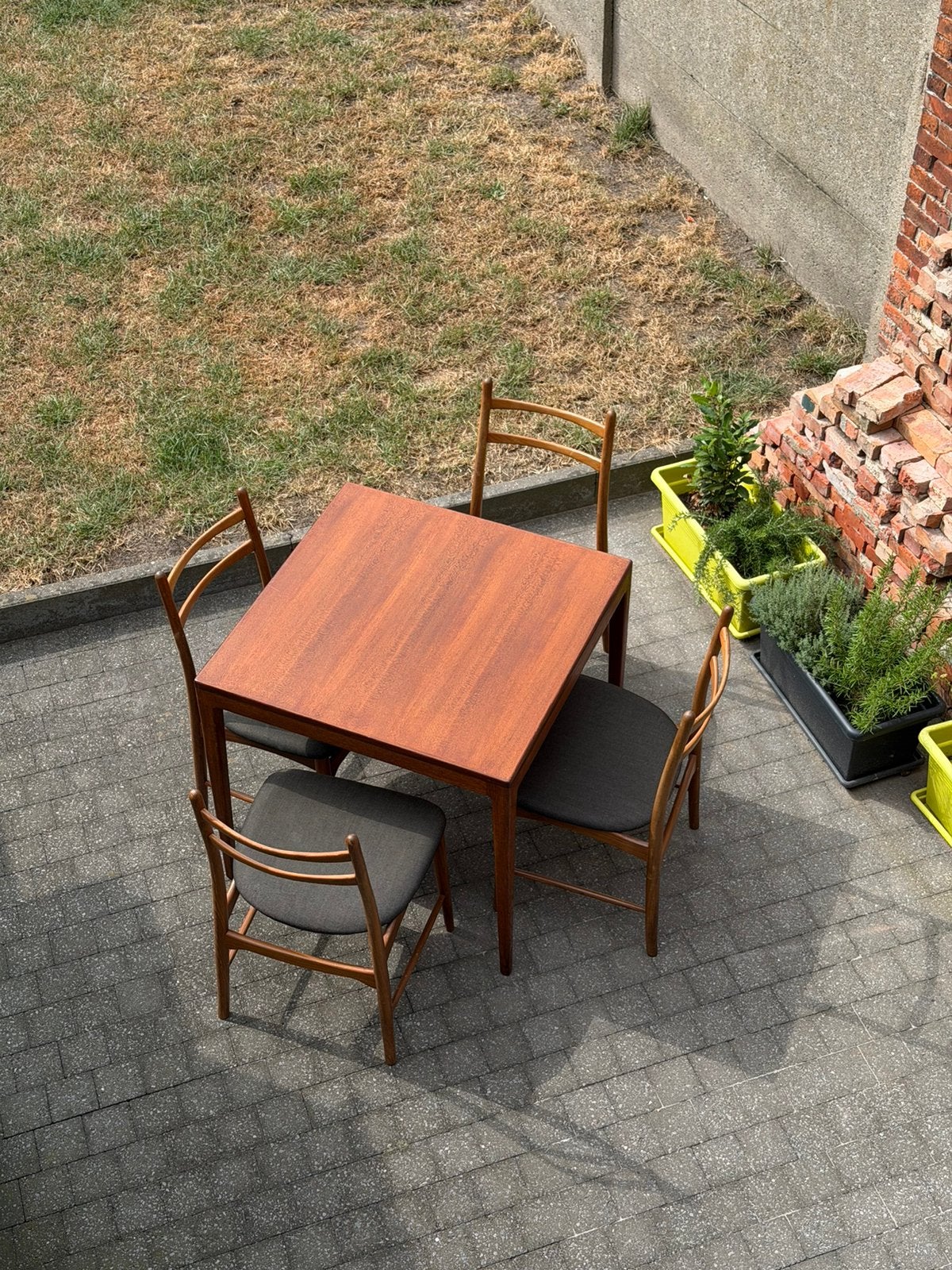 Vintage eetkamer set in scandinavische stijl, Huis en Inrichting, Ophalen, Gebruikt, 50 tot 100 cm, Vierkant