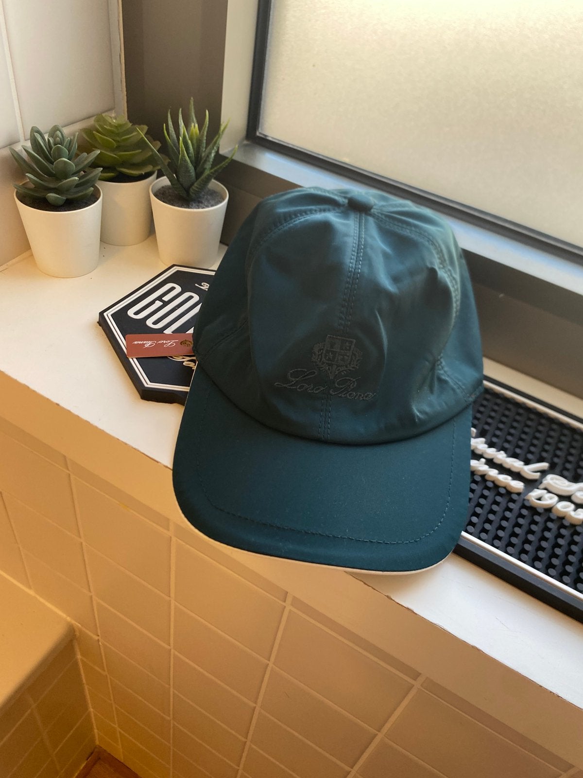 Loro Piana Aqua Green Cap – Exclusive Style, Ophalen, Nieuw, One size fits all, Pet