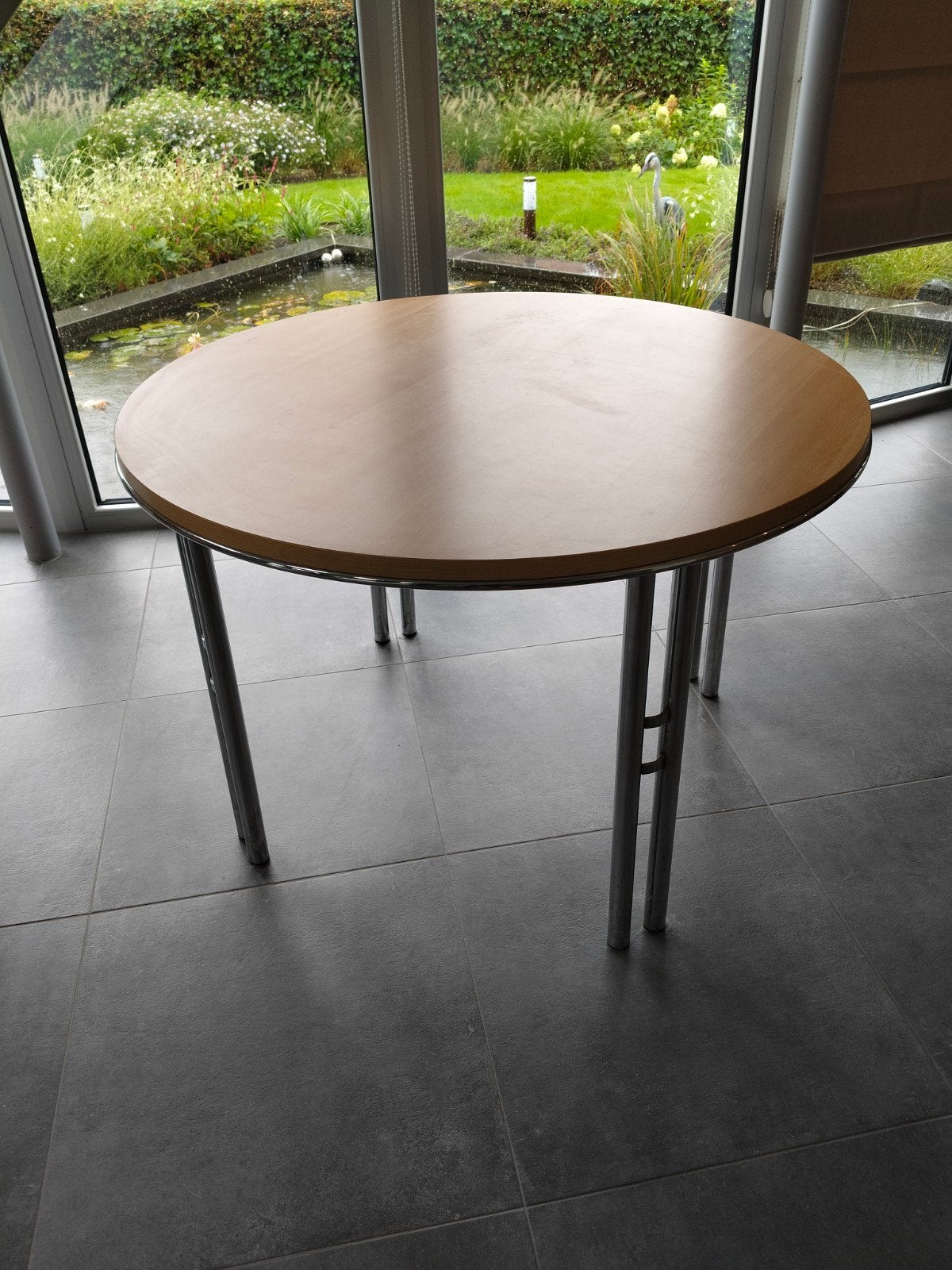 Ronde tafel diameter 110 cm, met 3 stoelen, Gebruikt, Rond, Drie personen, Ophalen