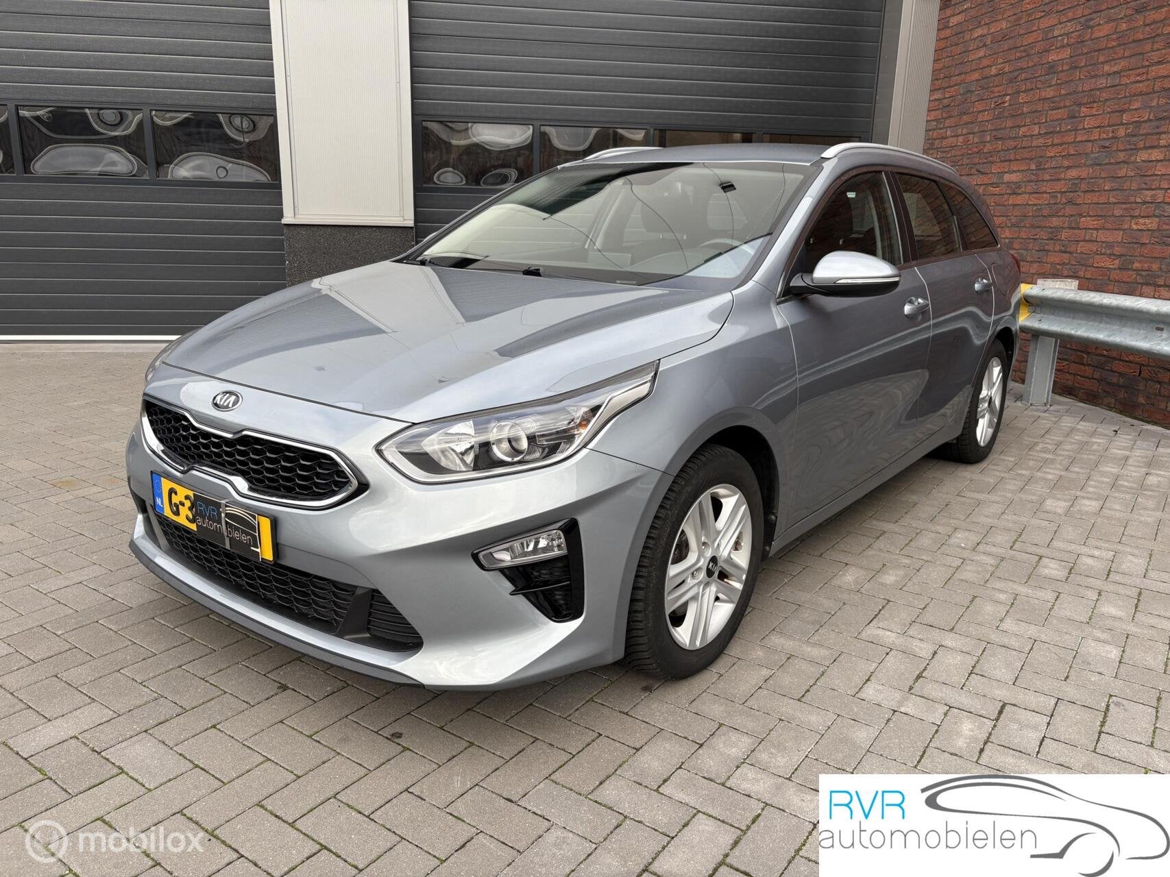 Kia Ceed Sportswagon 1.0 T-GDi DynamicLine LEES ADVERTENTIE!, Autos, Argent ou Gris, Achat, 998 cm³, Noir