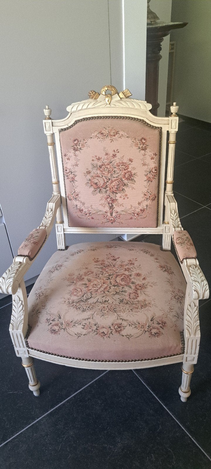 Siège ancien., Enlèvement