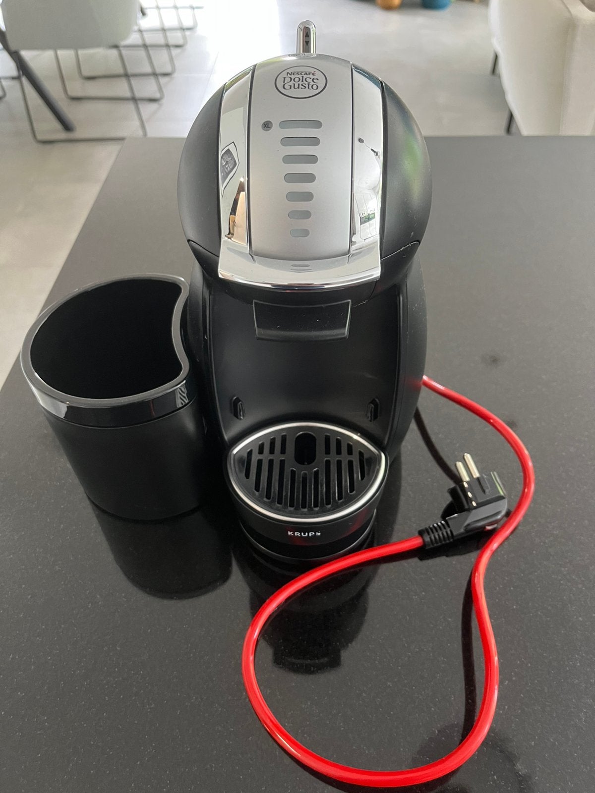 Dolce Gusto Genio 2, Ophalen, Gebruikt, Koffiemachine, 1 kopje
