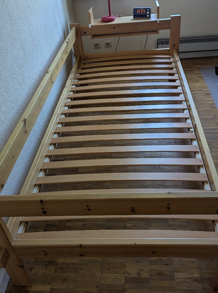 Lit : personne seule, bois massif, 90 cm, Scandinavisch, Une personne, Brun