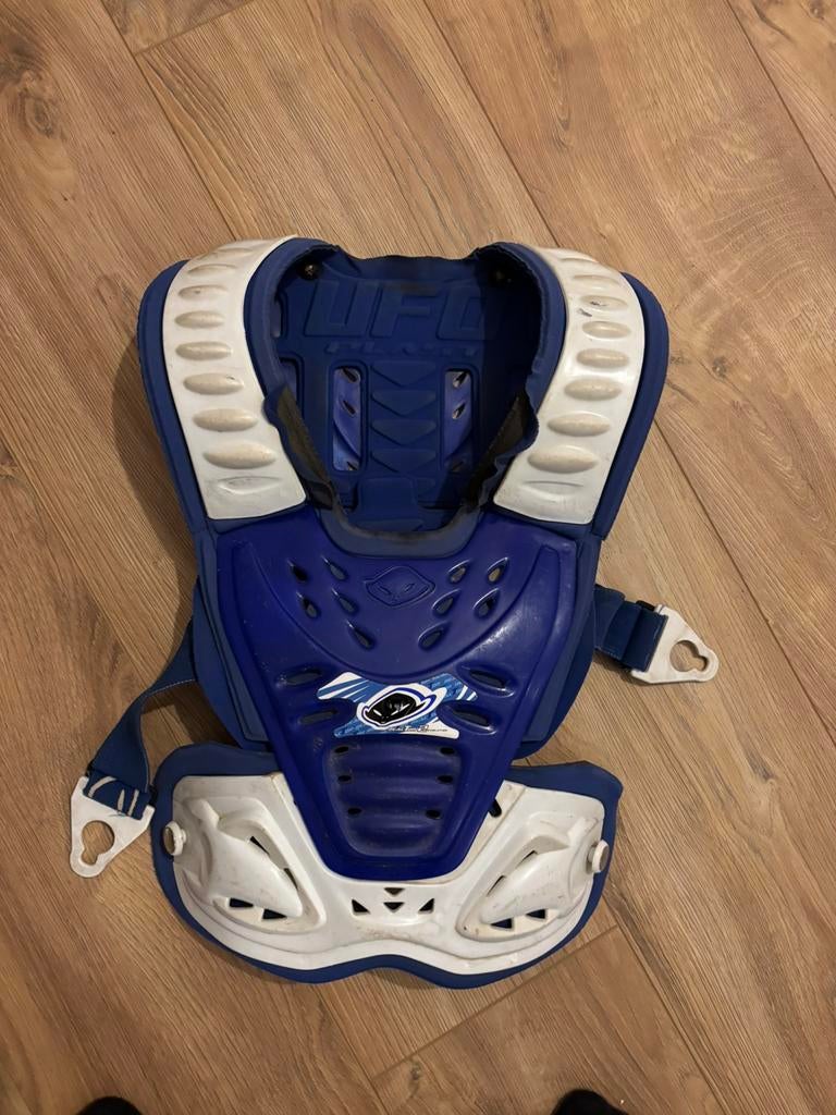 Bodyprotector / harnas ufo motorcross, Motoren, Kleding | Motorkleding, Ophalen