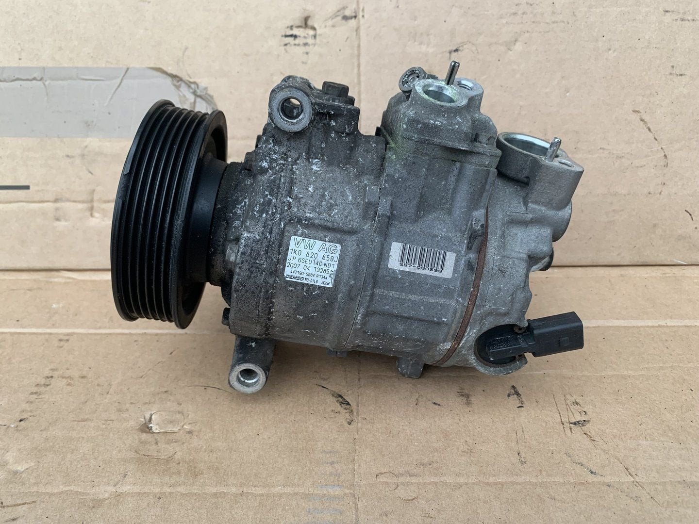 aircopomp 1K0820859J volkswagen golf 1.4 / 1.6 benzine, Auto-onderdelen, Gebruikt, -, Volkswagen, -