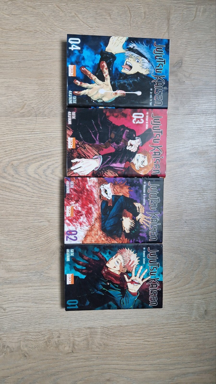 manga jujutsu kaisen tome 1-4, Livres, Enlèvement ou Envoi, Comme neuf