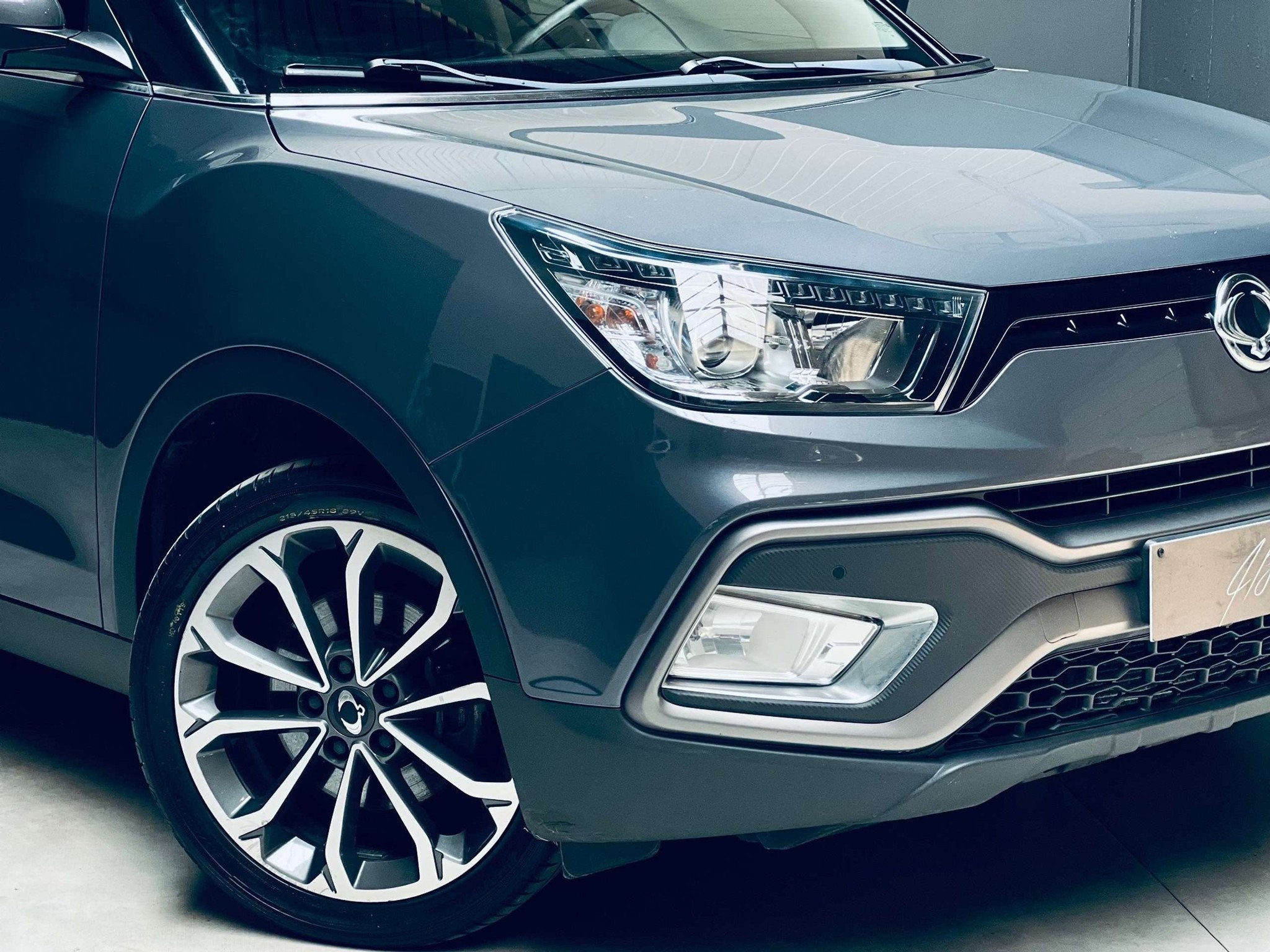 SsangYong XLV 1.6i *CLIMATISATION*GPS*CAMERA DE RECUL*, 94 kW, Argent ou Gris, Achat, Euro 6