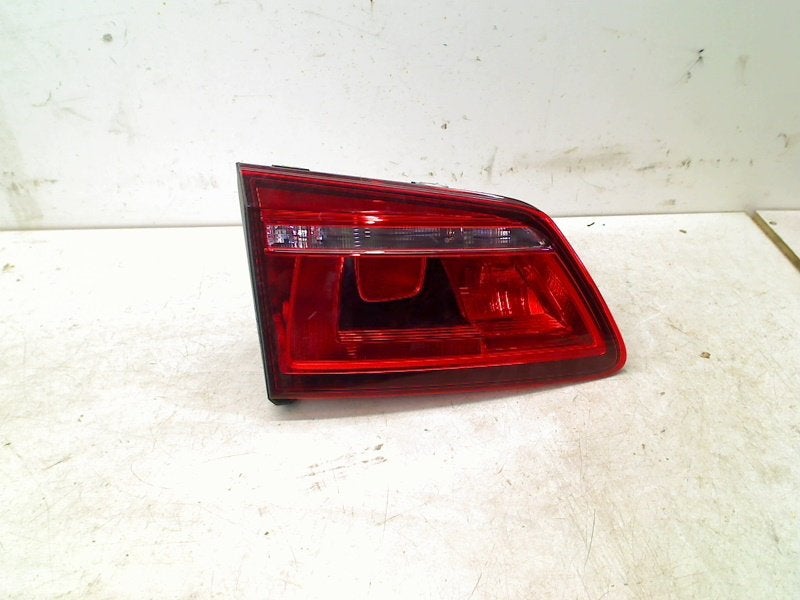 PANNEAU ARRIÈRE GAUCHE AVEC LAMPE Golf Sportsvan (AUVS), Autos : Pièces & Accessoires, Volkswagen, Volkswagen AG, Utilisé, Kundenbetreuung@volkswagen.de
