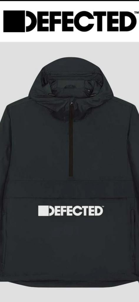 Sweat à capuche Defected Sports, Enlèvement