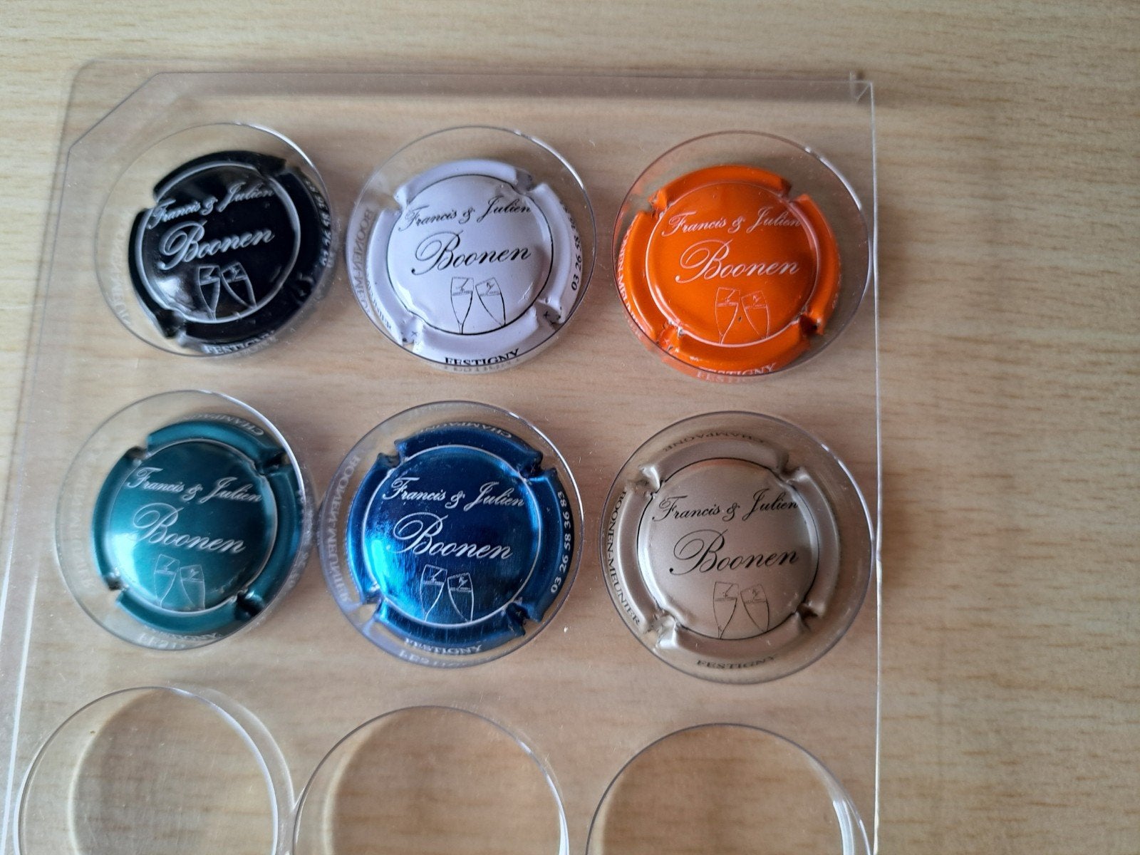 Capsules de champagne, Envoi