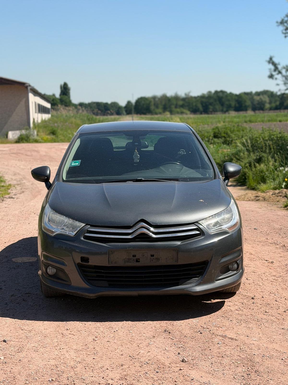 Citroën C4 1.4 essence 2012 259 000 km, Achat, Particulier, C4, Essence